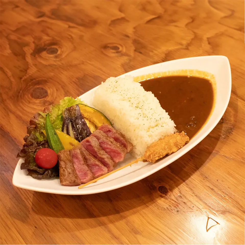 安威川ダム  牛ステーキカレー